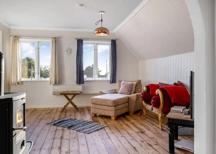 Holiday home Albina - 4-5km From The Sea By Interhome *