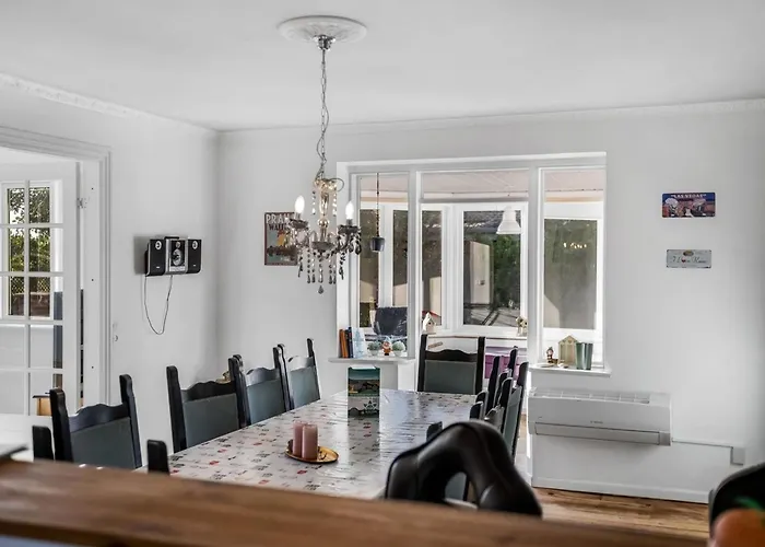 Holiday home Albina - 4-5km From The Sea By Interhome